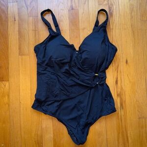 New Yonique Womens Black Wrap One Piece Swimsuit Side Ring Plus Size 22W Slimmig